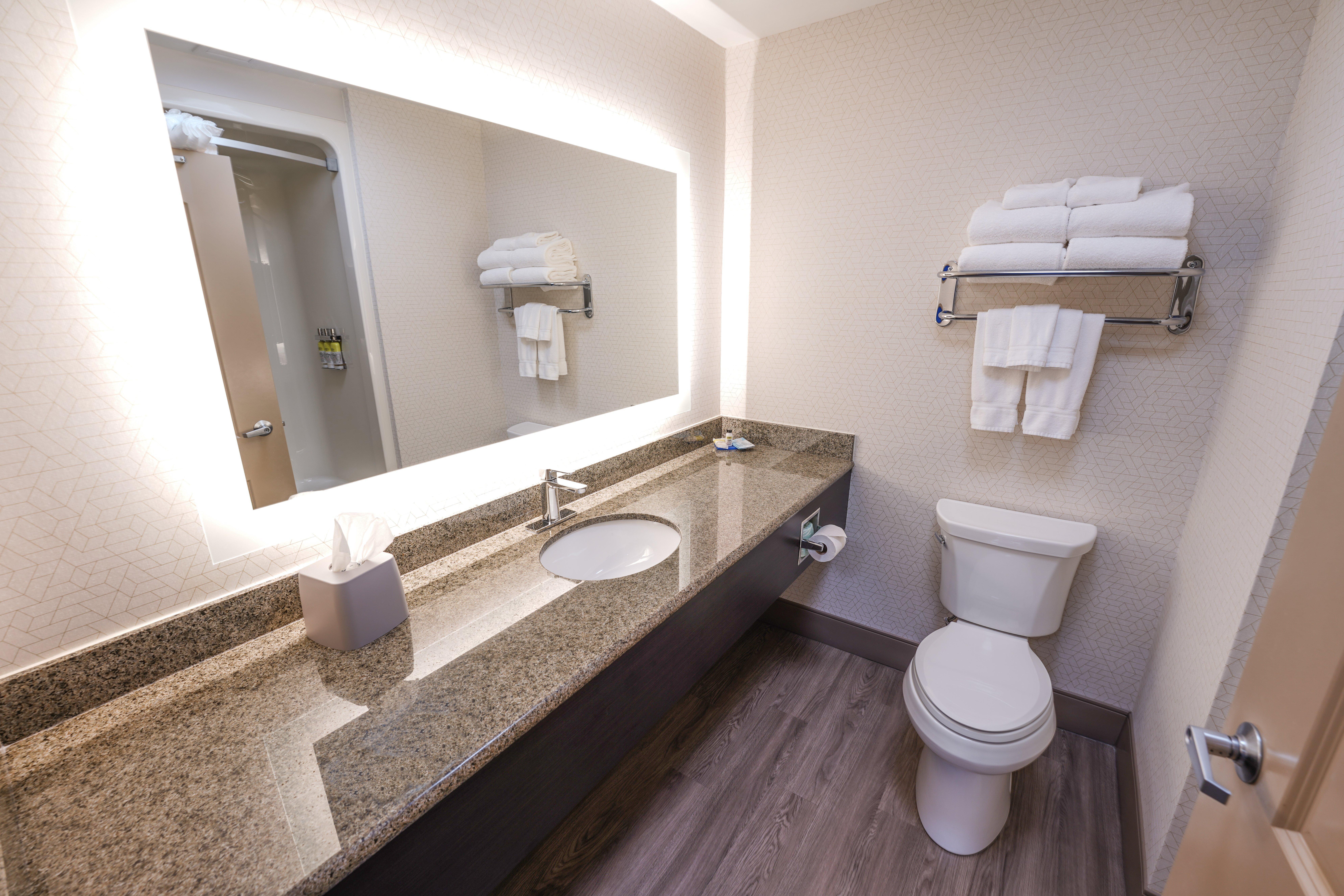 Holiday Inn Express And Suites Springfield Medical District By Ihg Exterior foto